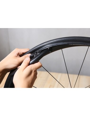 GIANT TUBELESS INSTALLATION TOOL