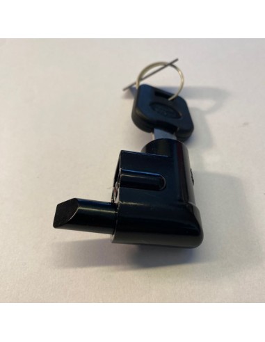 TKM BATTERIJSLOT ZWART MET 1 SLEUTEL
